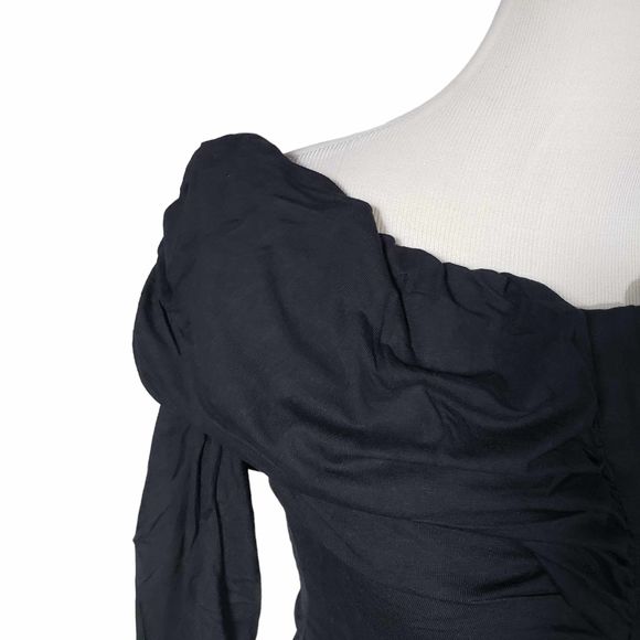 VENUS Black off the Shoulder size Medium Long Sleeve Top NEW - Picture 3 of 9